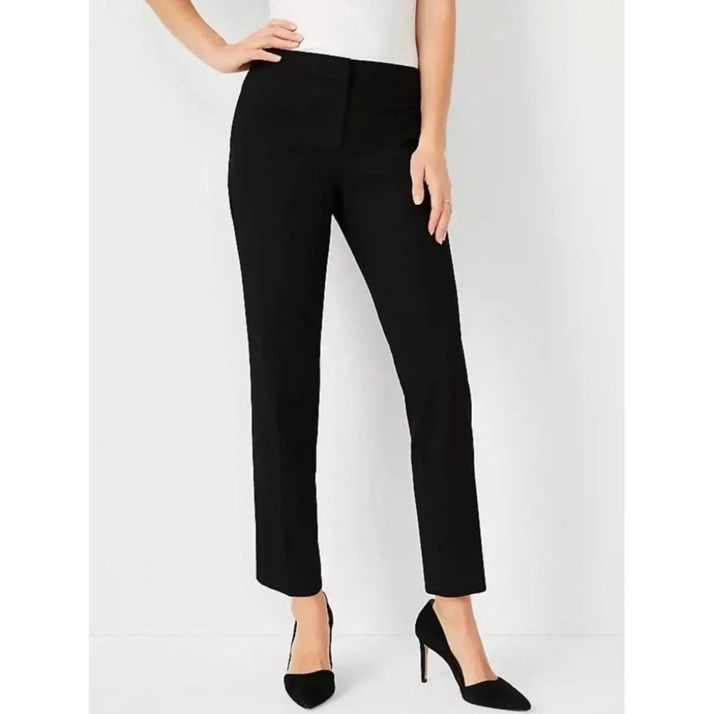 "NWT" Ann Taylor The Crop Curvy Fit Mid Rise Slim Leg Pants Black- Size 2